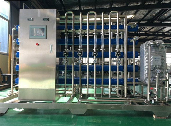 車用尿素生產(chǎn)設(shè)備