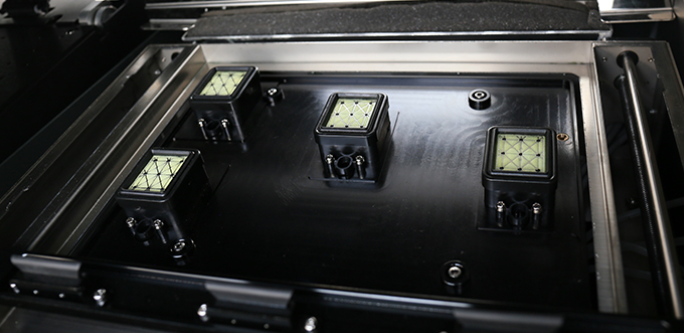 數(shù)碼印花機(jī)打印亂碼或無規(guī)律噴墨怎么解決