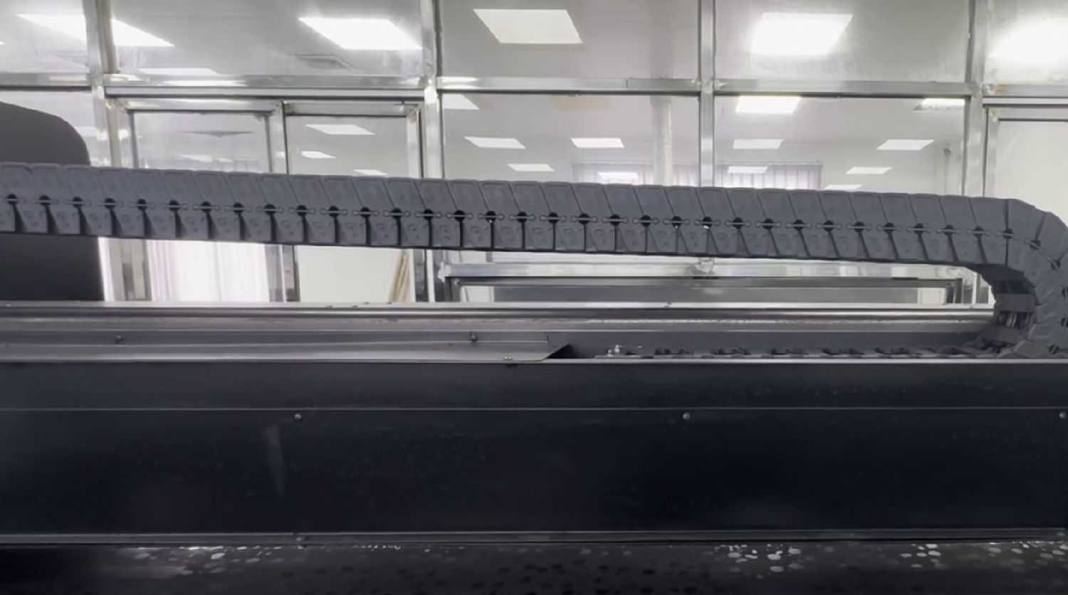 數碼印花機在打印圖案時四種顏色同時錯位的主要原因 數碼印花機在打印圖案時四種顏色同時錯位的主要原因