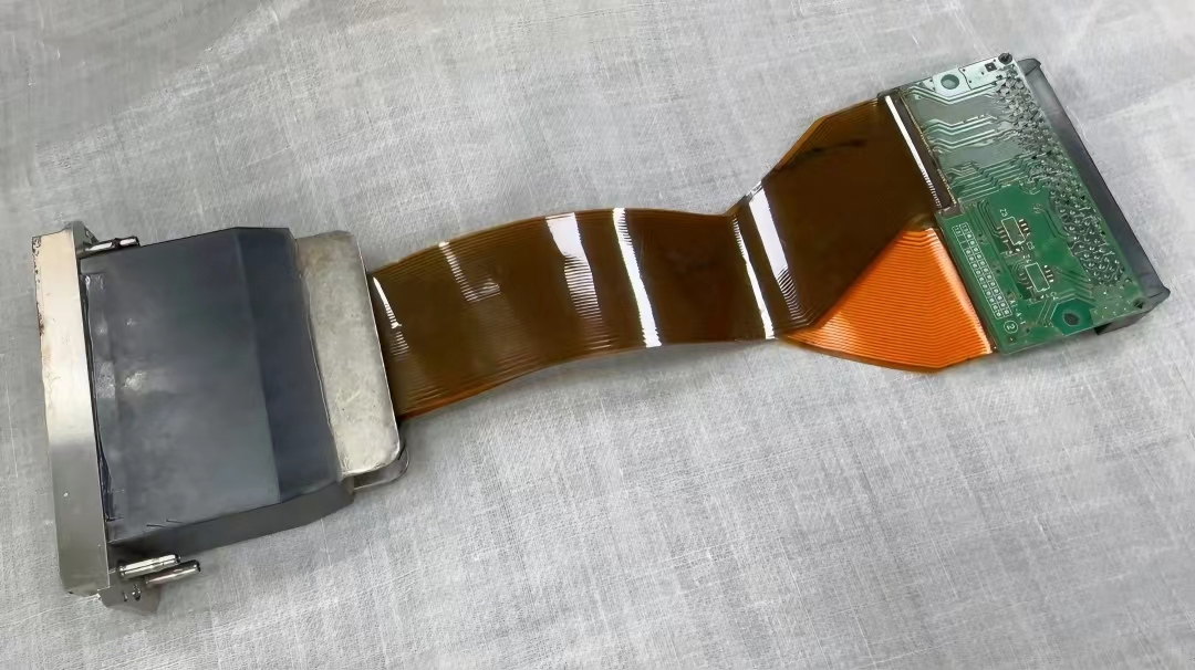 使用吸墨器時如何預防數碼印花機噴頭混色? 使用吸墨器時如何預防數碼印花機噴頭混色?