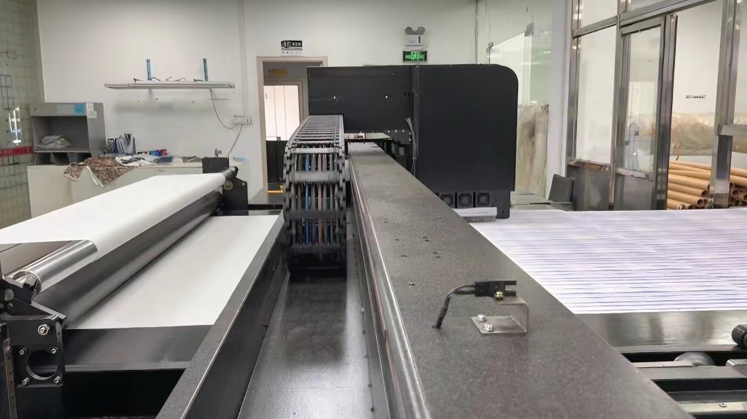 數碼印花機噴頭混色怎么清洗?