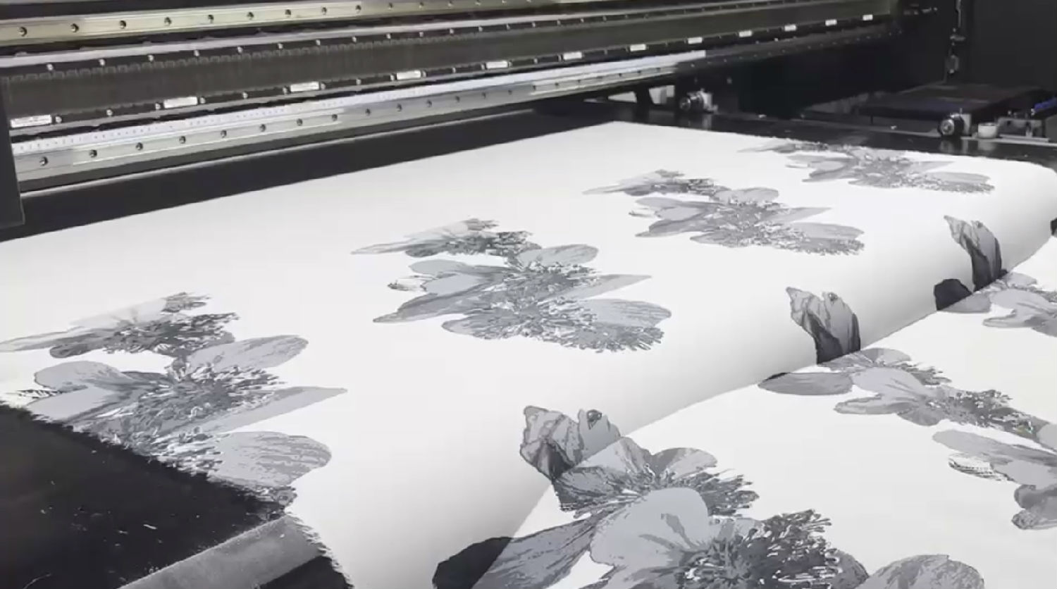 數碼印花機無法噴出小墨點的解決方法 數碼印花機無法噴出小墨點的解決方法