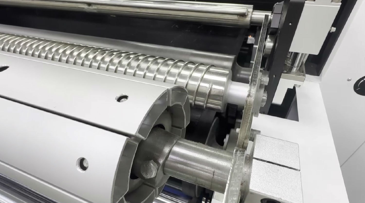 清洗數(shù)碼印花機噴頭后打印圖像變色如何解決? 清洗數(shù)碼印花機噴頭后打印圖像變色如何解決?