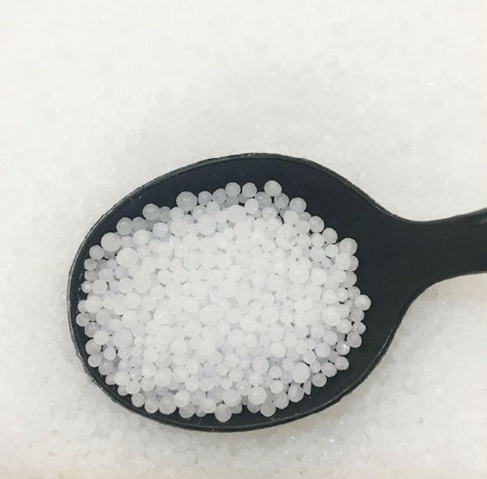 尿素用量對紡織品顏色鮮艷度的影響